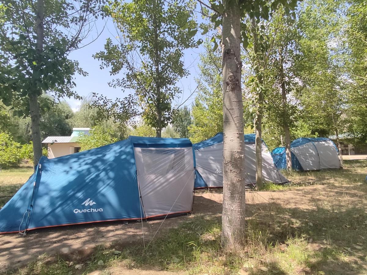 Crossway Camping Yeghegnadzor 外观 照片