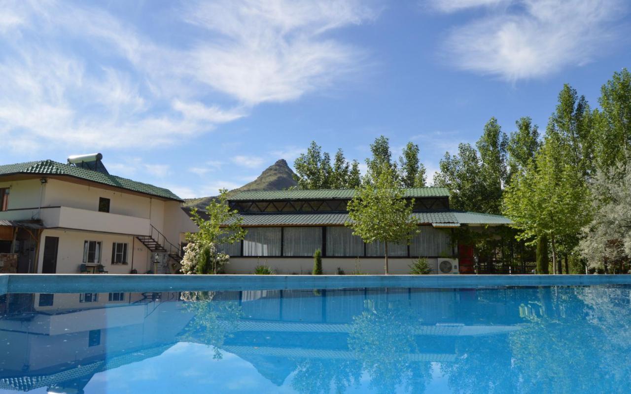 Crossway Camping Yeghegnadzor 外观 照片