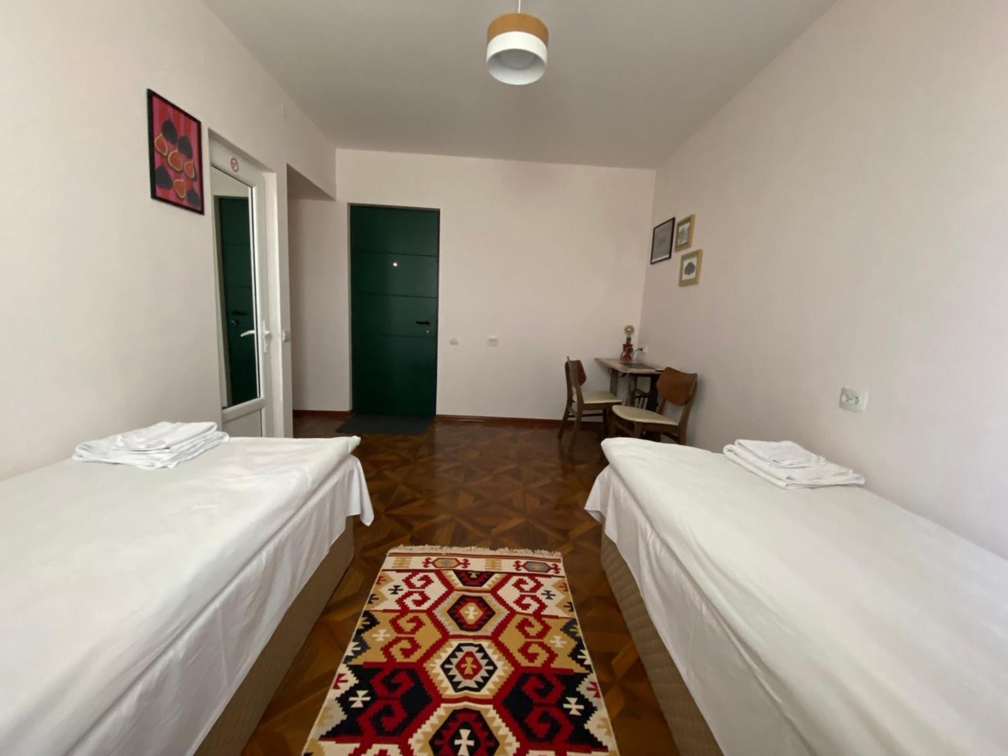 Crossway Camping Yeghegnadzor 外观 照片
